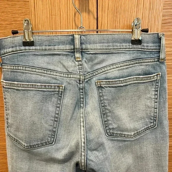 GAP Best Girlfriend Denim Distressed Light Wash Size 27 - Picture 4 of 5